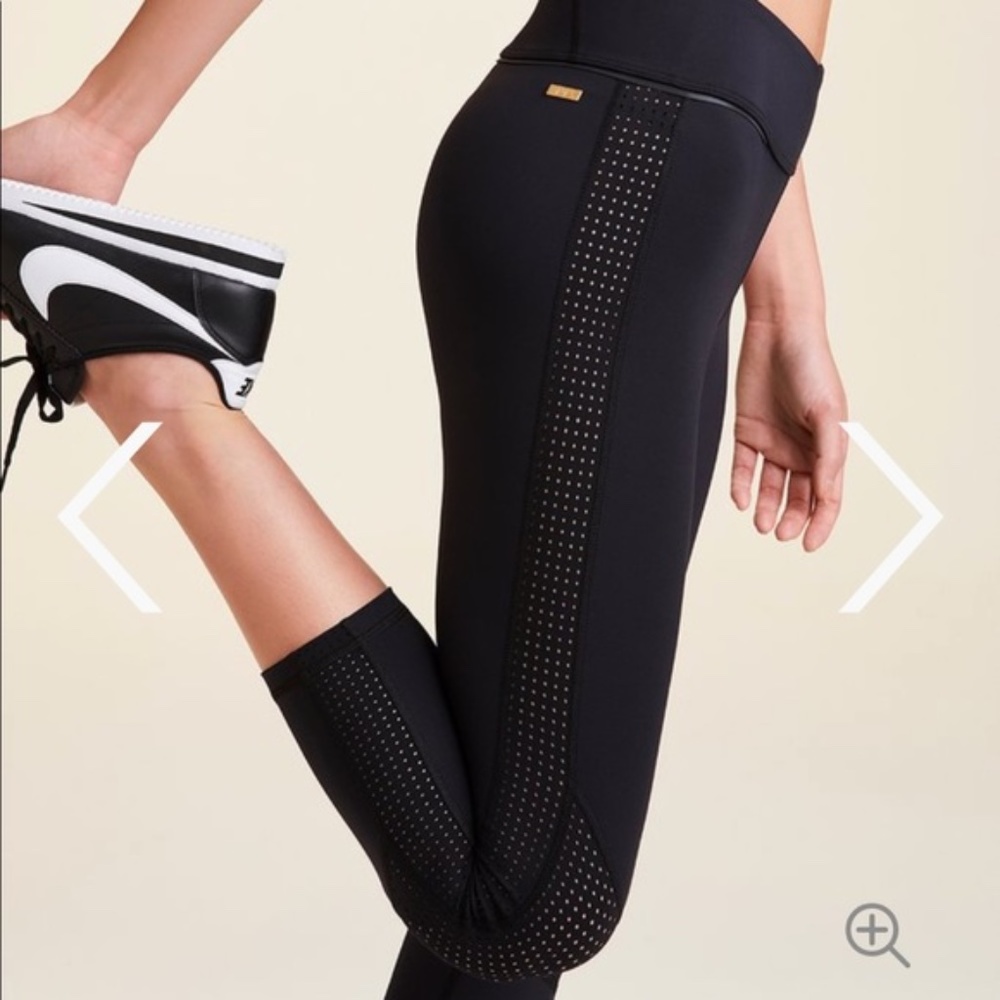 Alala Blocked Crop Tight Legging XS Pindot Mesh